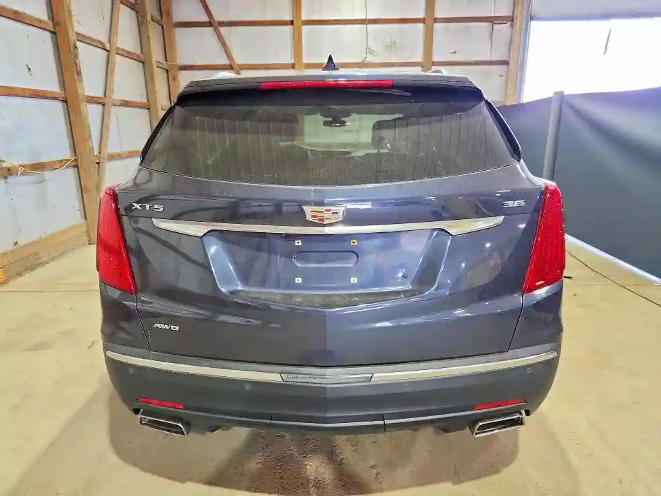 1GYKNDRS8JZ125616 2018 CADILLAC XT5-5