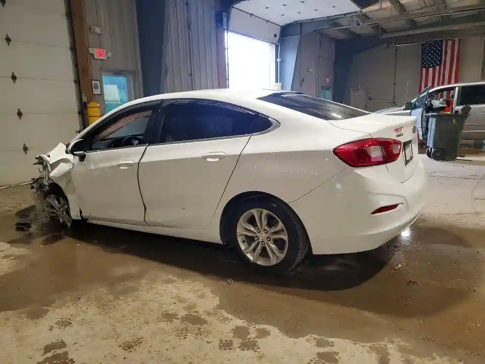 1G1BE5SM8K7119876 2019 CHEVROLET CRUZE-1