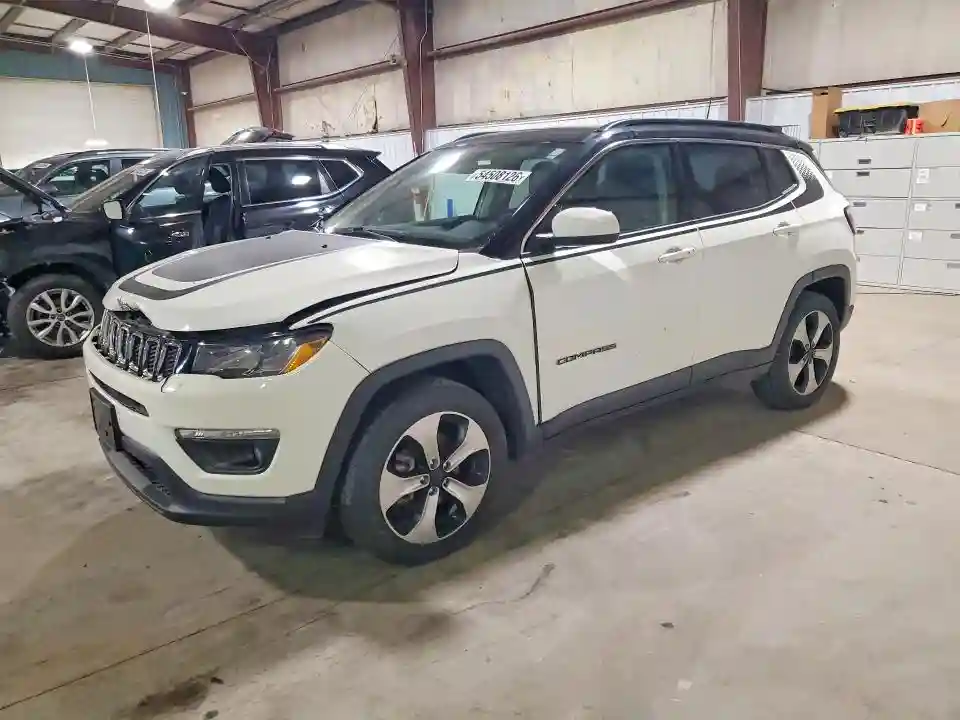 3C4NJCBB8JT240386 2018 JEEP COMPASS-0