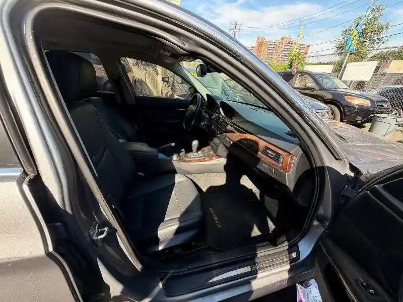 WBAPL5C57BA742397 2011 BMW 3 SERIES-4