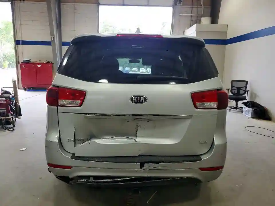 KNDMB5C15J6349912 2018 KIA SEDONA-5