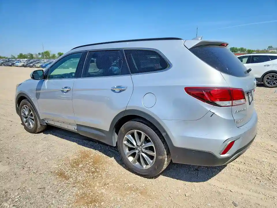 KM8SMDHF9HU179197 2017 HYUNDAI SANTA FE-1