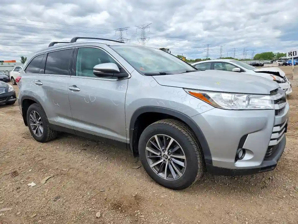 5TDJZRFH8KS944527 2019 TOYOTA HIGHLANDER-3