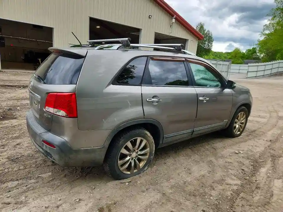 5XYKUDA27BG148146 2011 KIA SORENTO-2