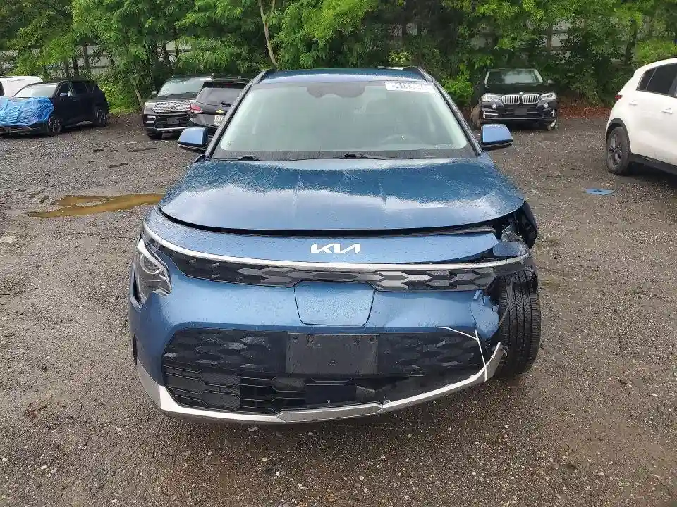 KNDCR3L11R5121631 2024 KIA NIRO-4