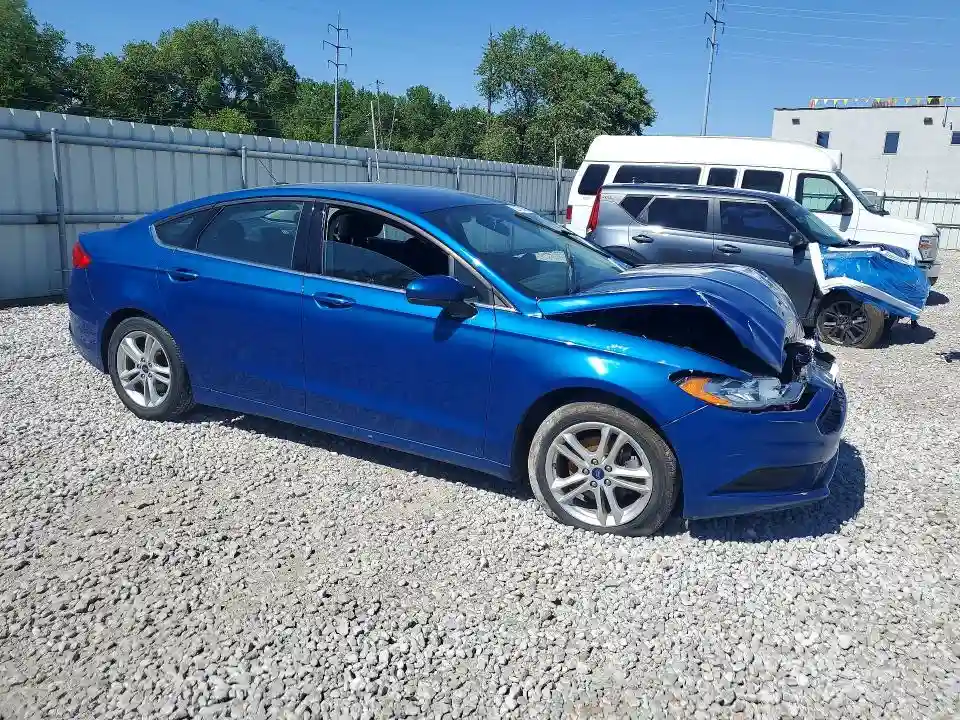 3FA6P0H71JR170429 2018 FORD FUSION-3