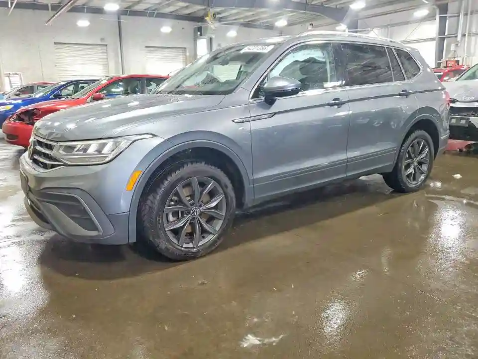 3VV2B7AX2NM165982 2022 VOLKSWAGEN TIGUAN-0