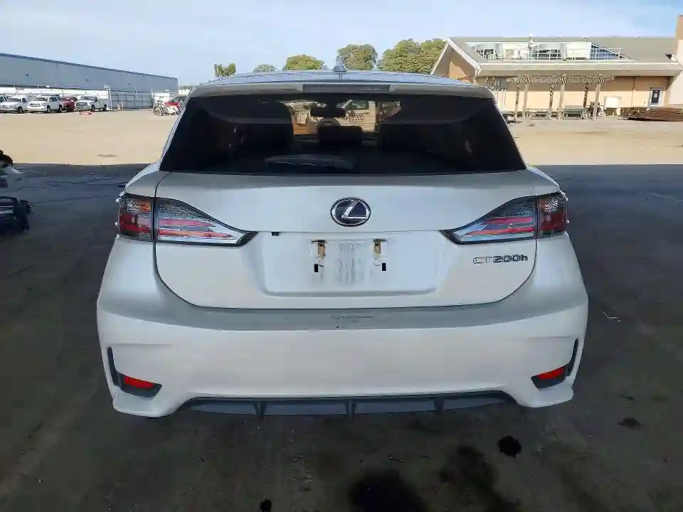 JTHKD5BH4F2235249 2015 LEXUS CT 200-5