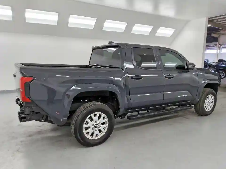 3TYKD5HN3ST028731 2025 TOYOTA TACOMA-2