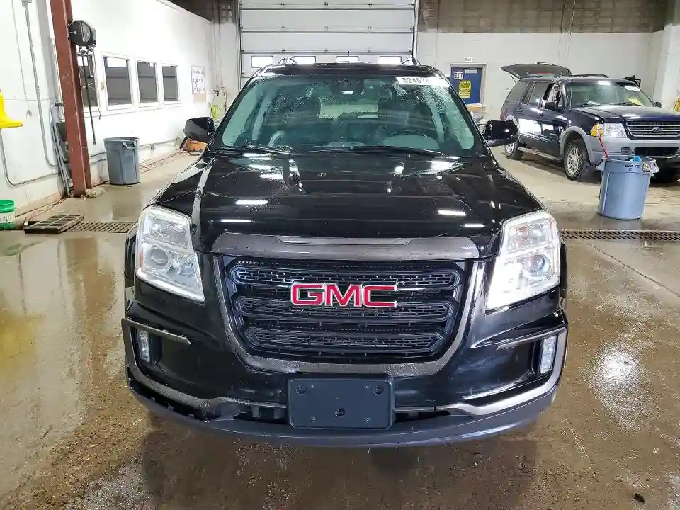 2GKFLPE36H6273772 2017 GMC TERRAIN-4