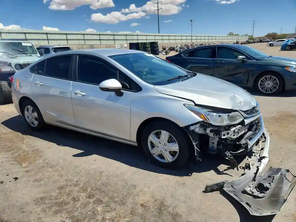 1G1BC5SMXH7128884 2017 CHEVROLET CRUZE-3