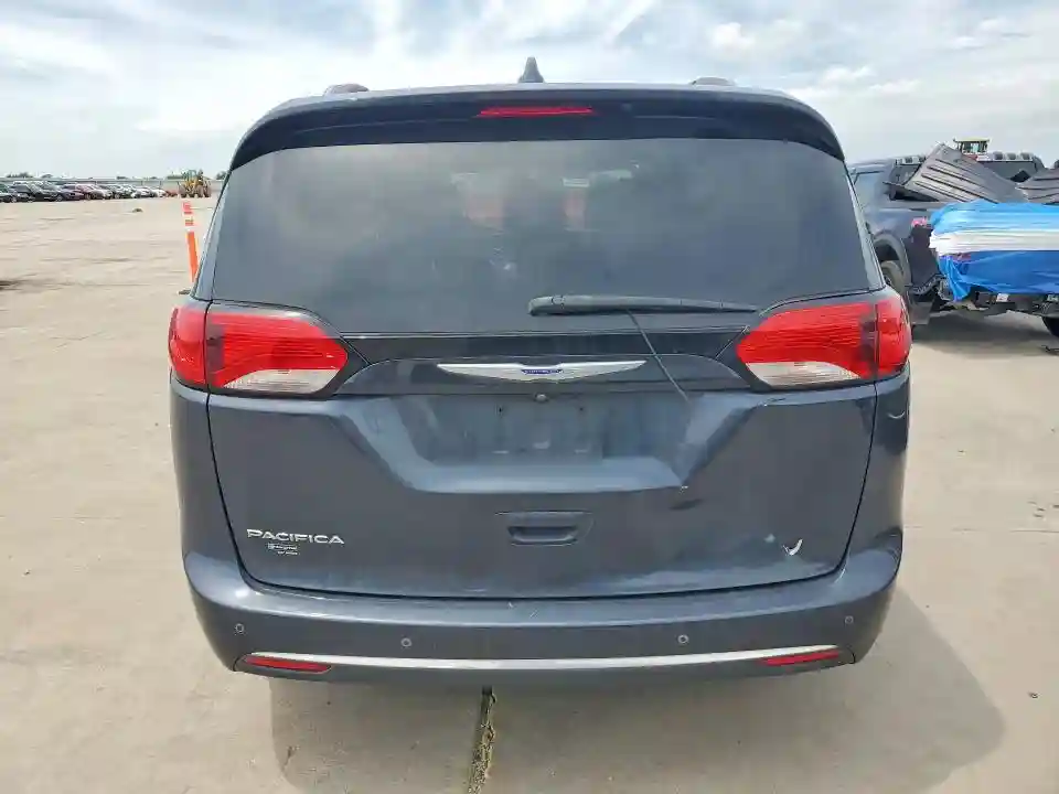 2C4RC1BG6LR134763 2020 CHRYSLER PACIFICA-5