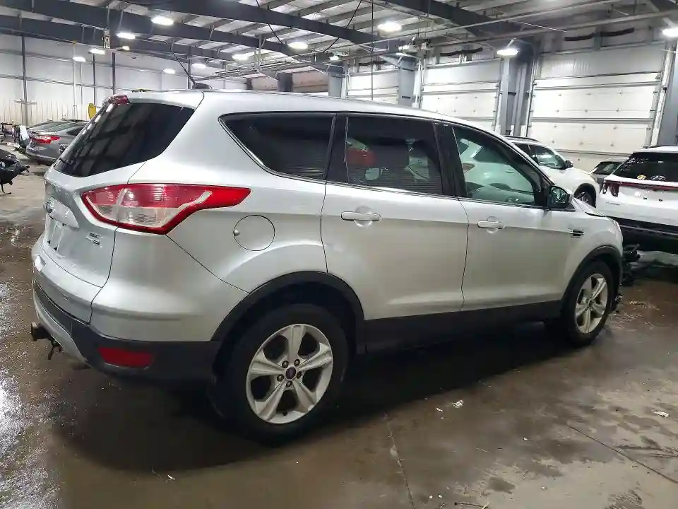 1FMCU9G95FUB94905 2015 FORD ESCAPE-2