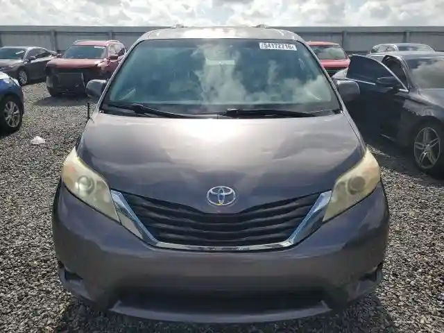 5TDKK3DC5CS241613 2012 TOYOTA SIENNA-4