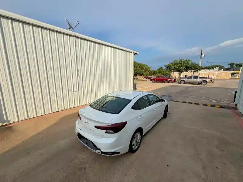 5NPD84LFXLH574212 2020 HYUNDAI ELANTRA-3