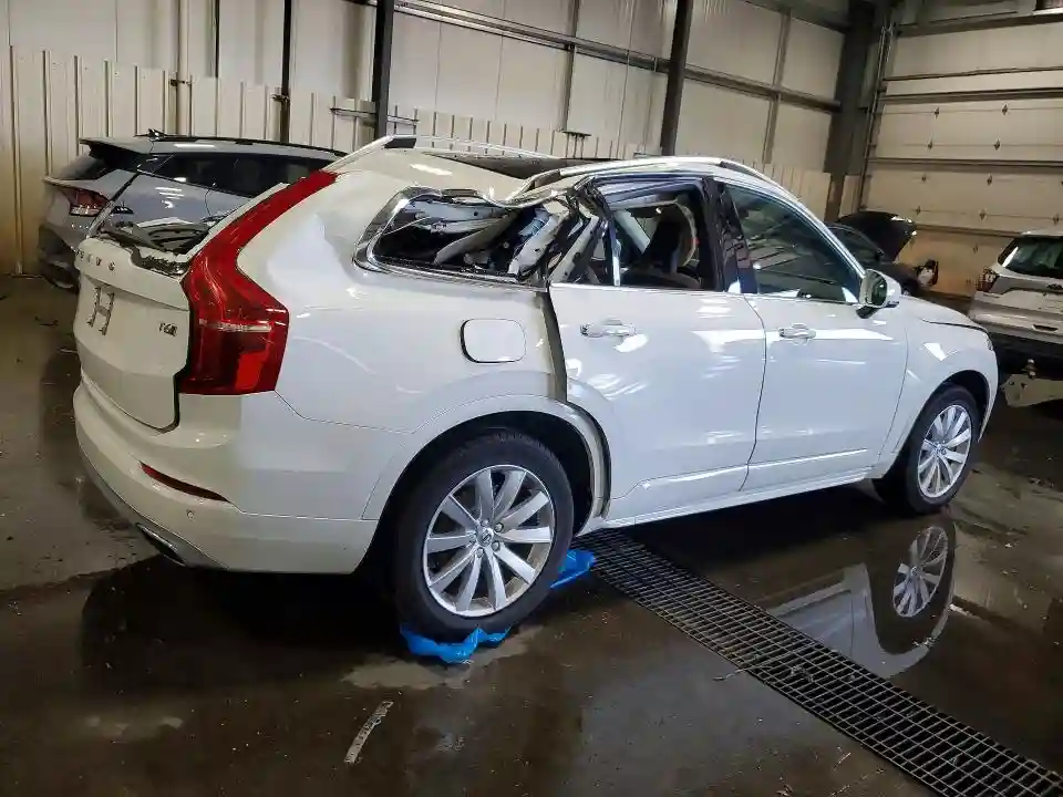 YV4A22PK8G1067979 2016 VOLVO XC90-2