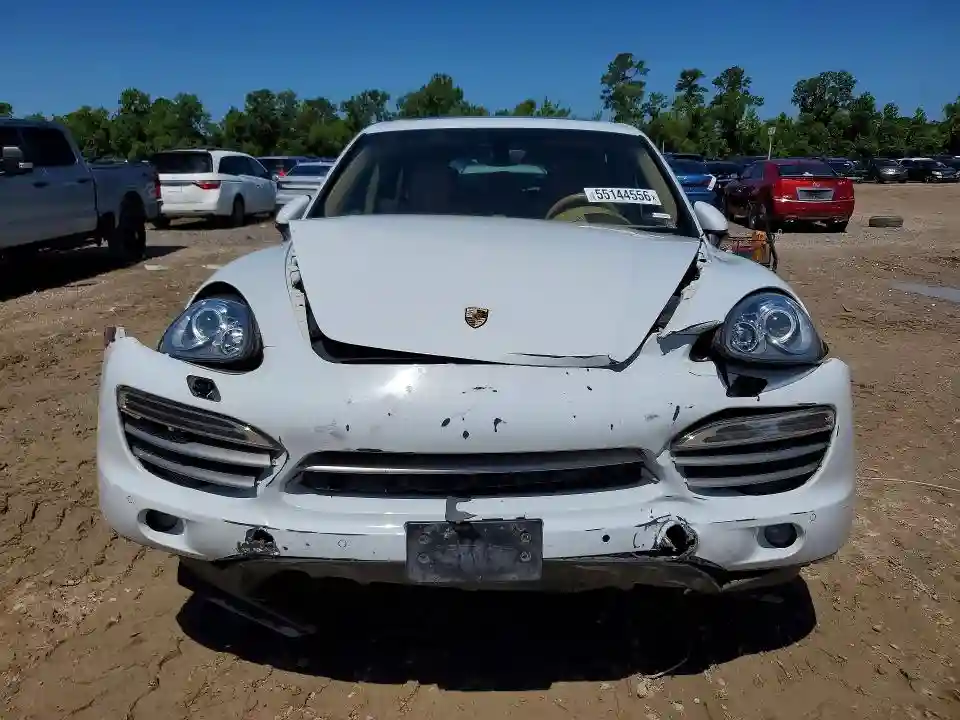 WP1AA2A23ELA95915 2014 PORSCHE CAYENNE-4