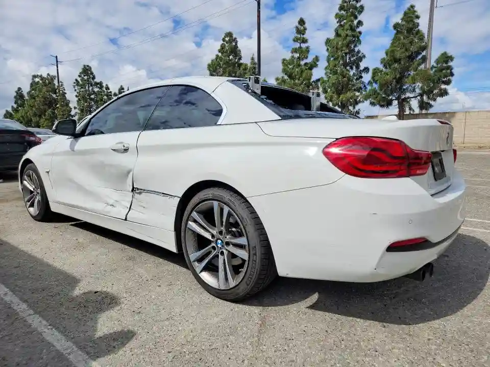 WBA4Z1C54JEC60765 2018 BMW 4 SERIES-1