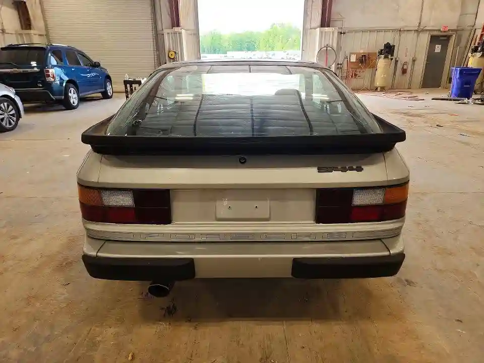WP0AA0944EN463227 1984 PORSCHE 944-5