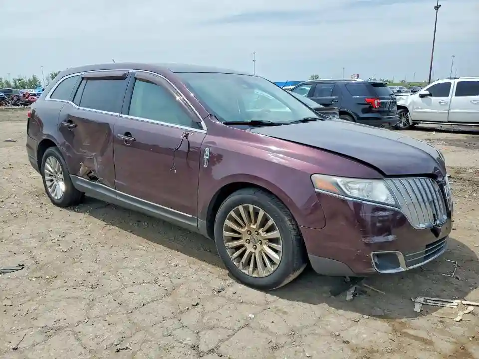 2LMHJ5AR6BBJ50805 2011 LINCOLN MKT-3