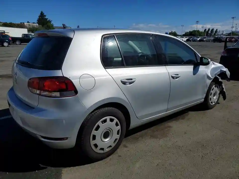 WVWDB7AJ0DW137602 2013 VOLKSWAGEN GOLF-2