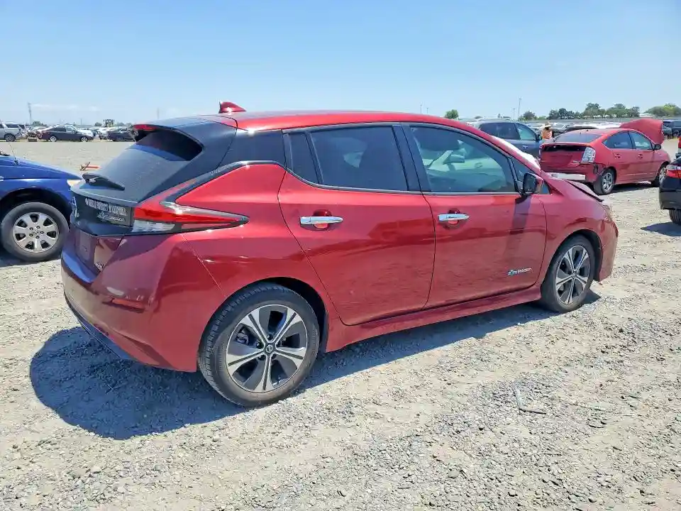 1N4AZ1CP1JC308437 2018 NISSAN LEAF-2