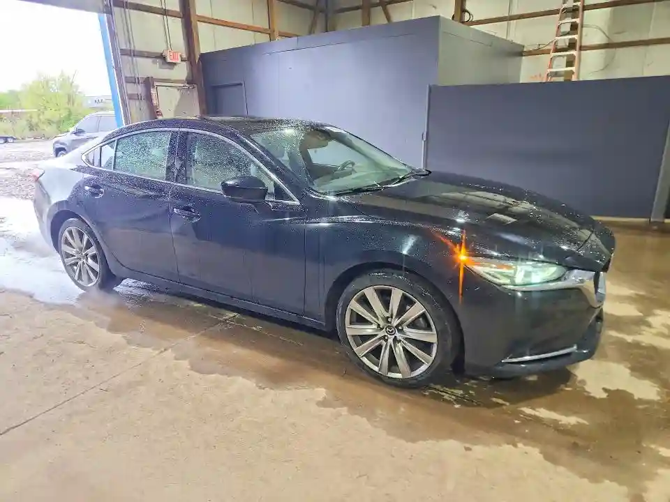 JM1GL1WY6M1605066 2021 MAZDA 6-3
