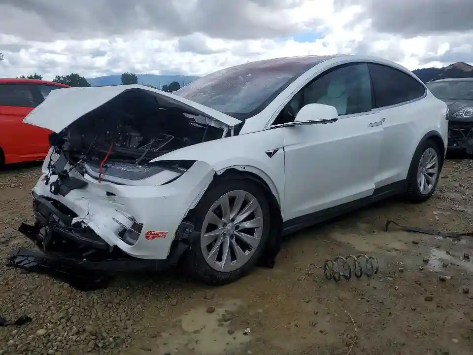 5YJXCAE20HF041764 2017 TESLA MODEL X-0