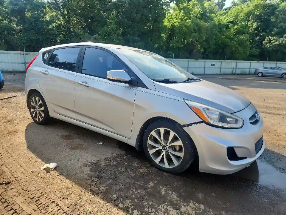 KMHCU5AE3FU217855 2015 HYUNDAI ACCENT-3