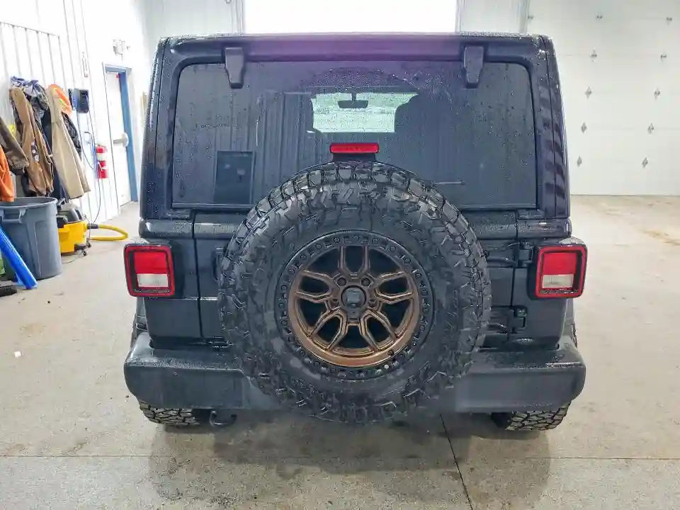 1C4HJXDN5MW770437 2021 JEEP WRANGLER-5