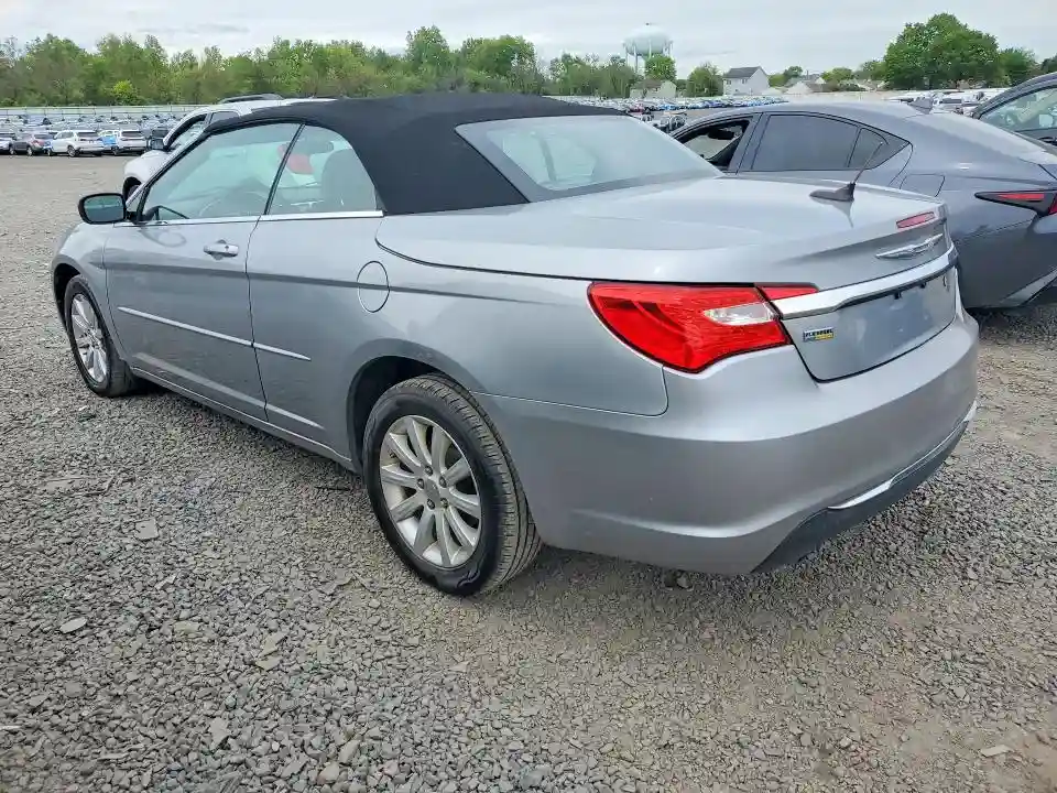 1C3BCBEG8EN131158 2014 CHRYSLER 200-1