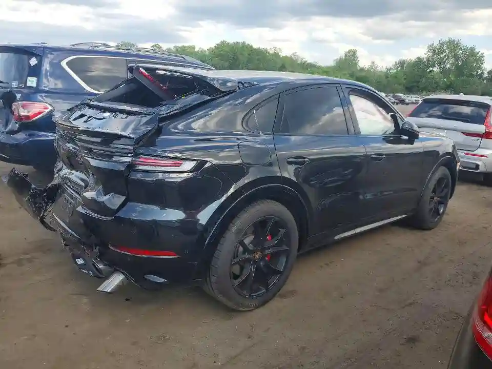 WP1BG2AY4SDA43240 2025 PORSCHE CAYENNE-2