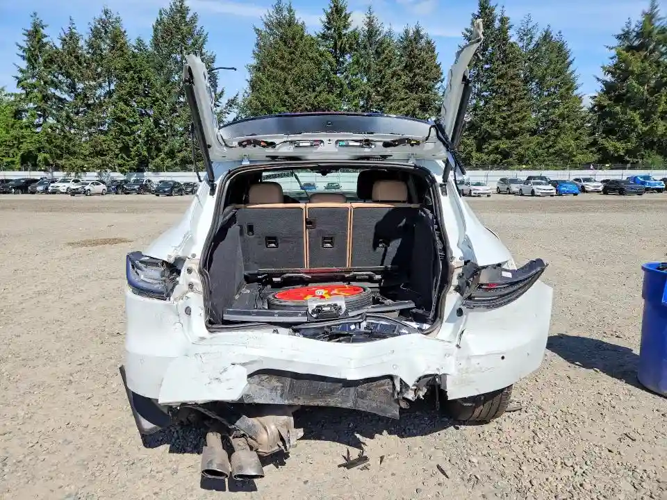 WP1AB2A50KLB30025 2019 PORSCHE MACAN-5