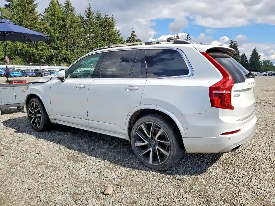 YV4A22PK0K1441980 2019 VOLVO XC90-1