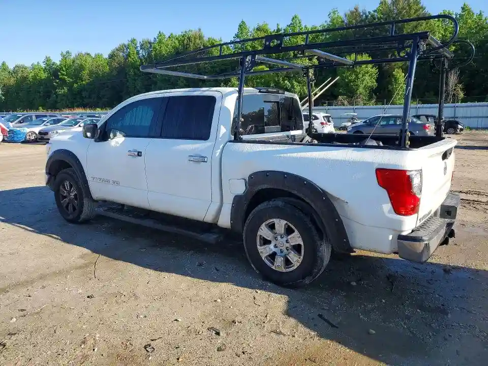 1N6AA1EJ8JN533336 2018 NISSAN TITAN-1
