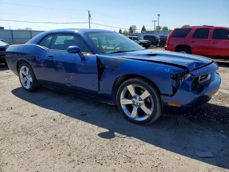 2B3CJ5DTXAH131124 2010 DODGE CHALLENGER-3