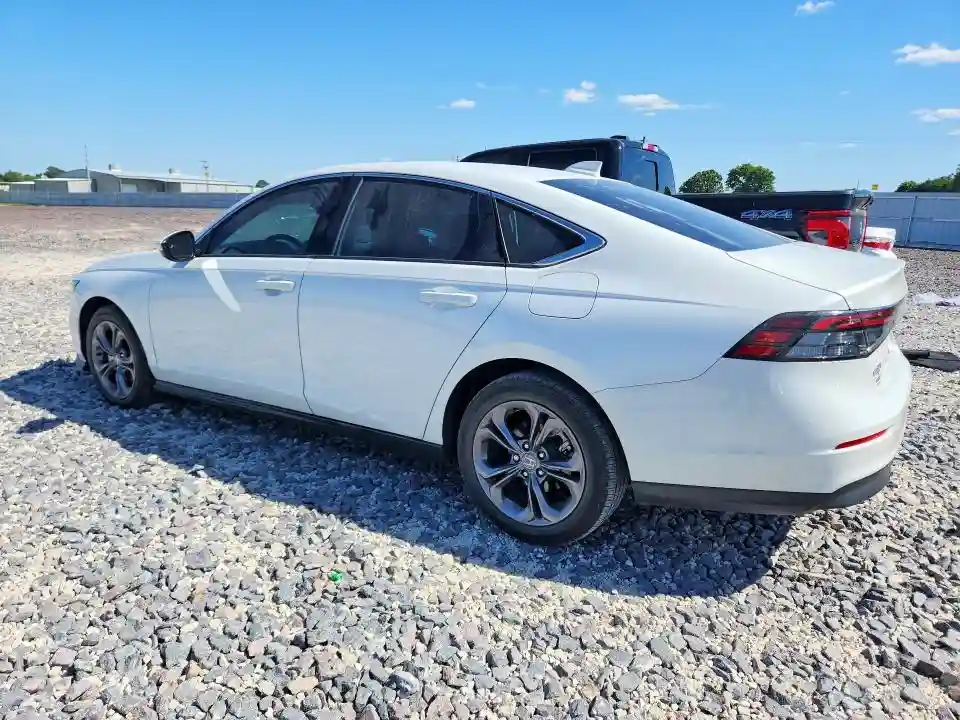 1HGCY1F37RA019358 2024 HONDA ACCORD-1