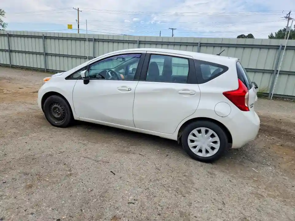 3N1CE2CP1FL353641 2015 NISSAN VERSA-1