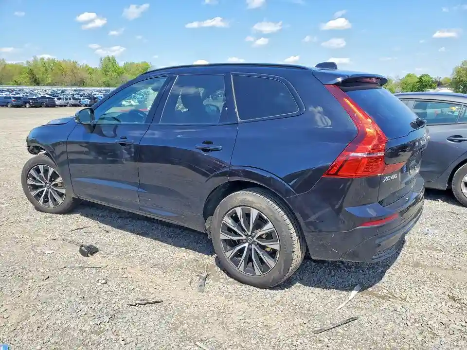 YV4M12RC3S1123065 2025 VOLVO XC60-1