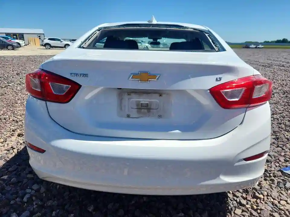 1G1BE5SM6J7199550 2018 CHEVROLET CRUZE-5