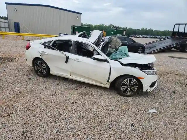 JHMFC1F74JX010050 2018 HONDA CIVIC-3