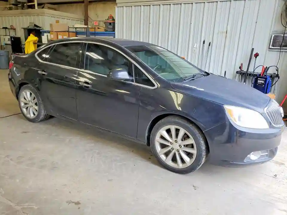 1G4PS5SK0E4142817 2014 BUICK VERANO-3