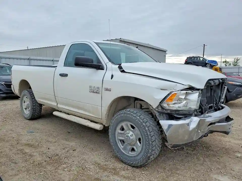 3C6LR5AT0EG304979 2014 RAM 2500-3