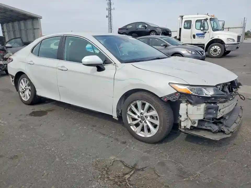 4T1C11AK9NU019965 2022 TOYOTA CAMRY-3