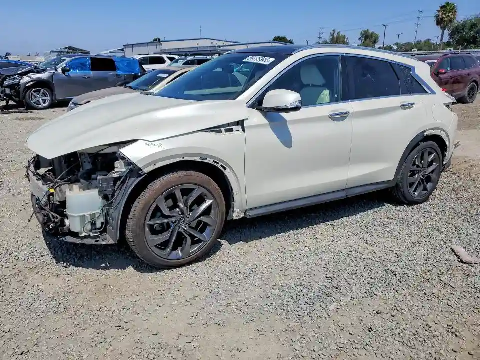 3PCAJ5M36KF118559 2019 INFINITI QX50-0