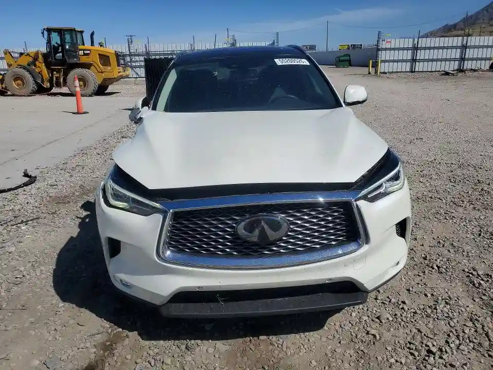 3PCAJ5M35KF125003 2019 INFINITI QX50-4