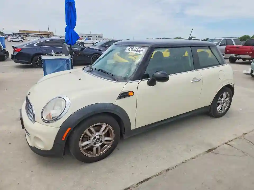WMWSU3C58DT687882 2013 MINI COOPER-0
