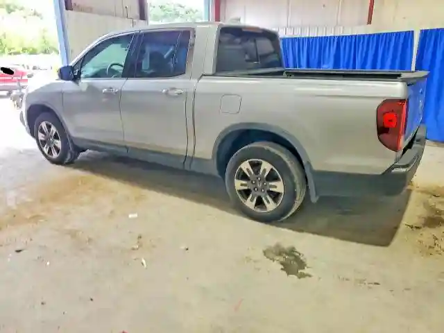 5FPYK3F7XHB006086 2017 HONDA RIDGELINE-1