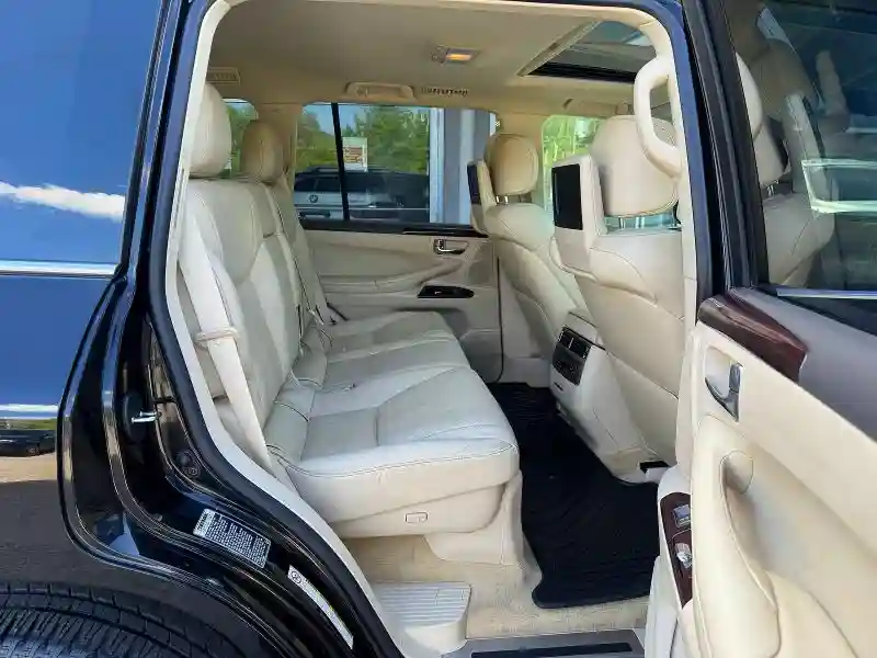 JTJHY7AX9F4181761 2015 LEXUS LX570-5