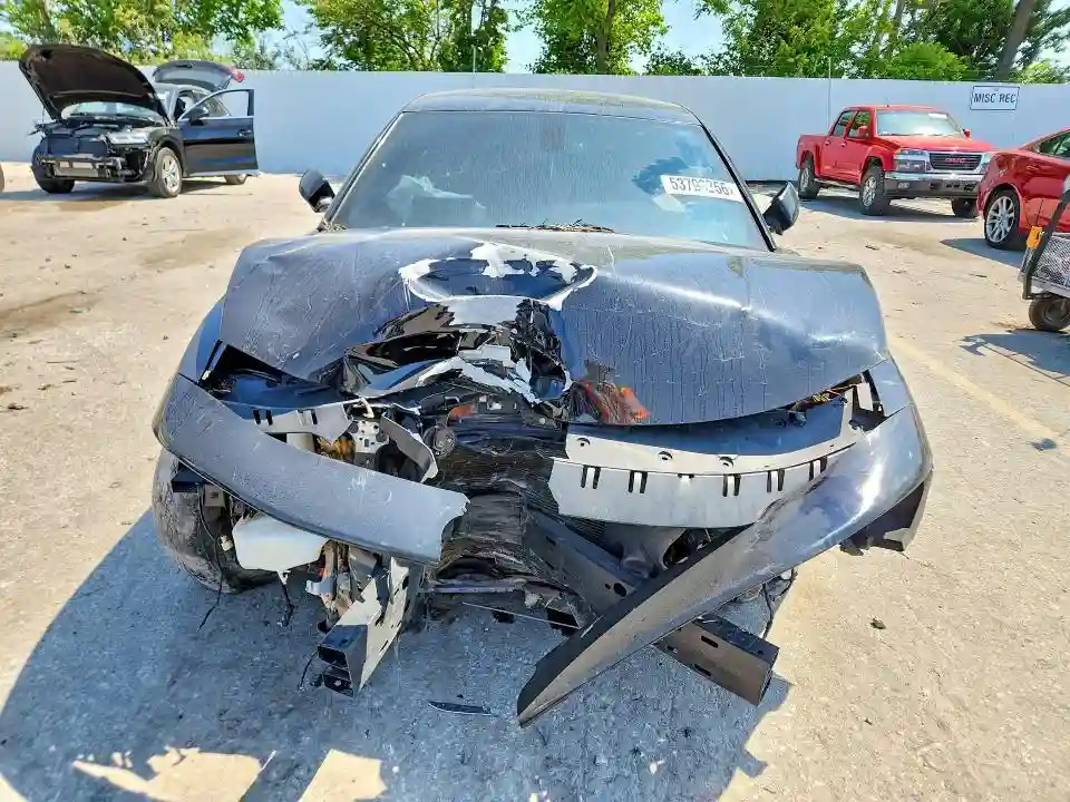 2C3CDXBG8KH664599 2019 DODGE CHARGER-4